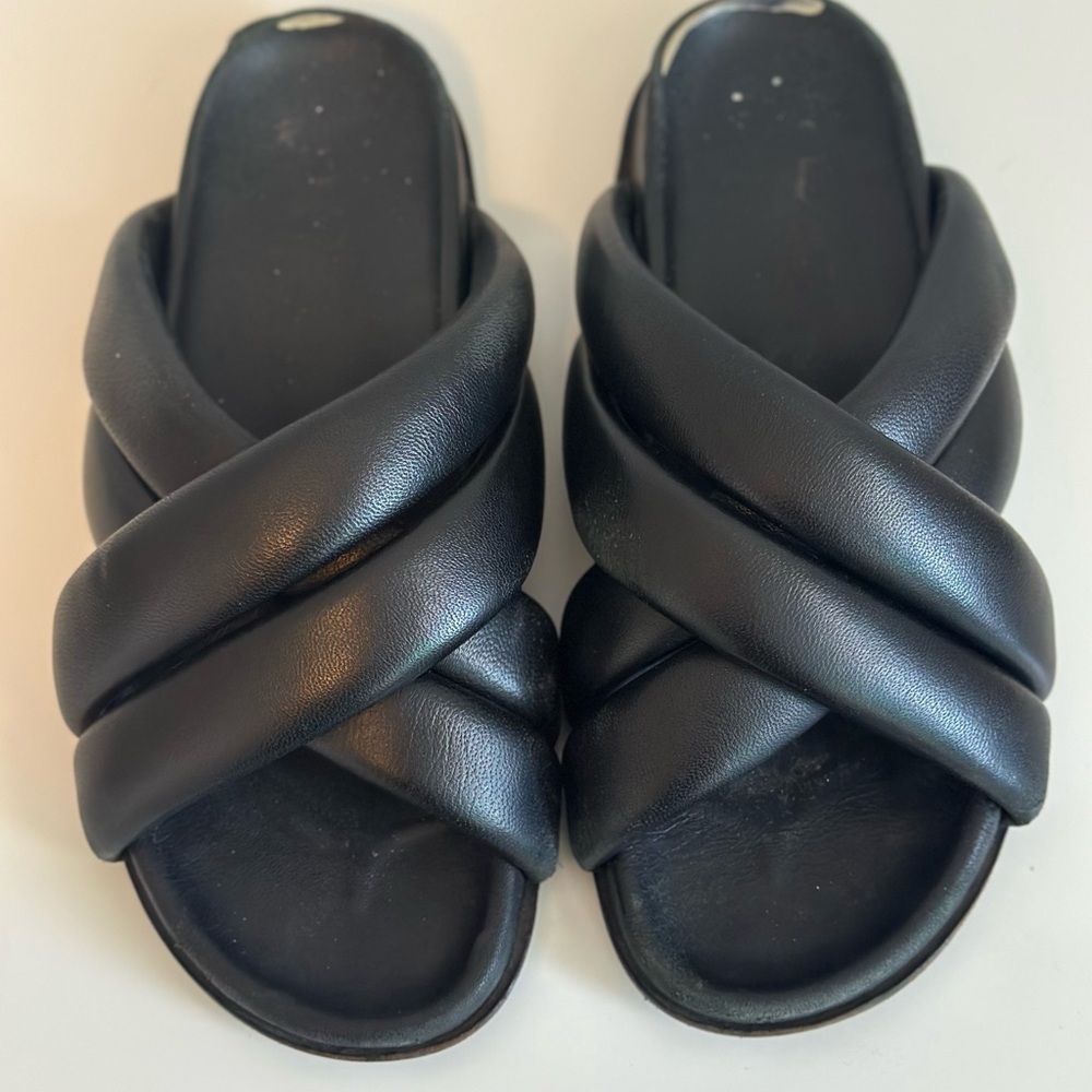 ANINE BING Lizzie Slides - black